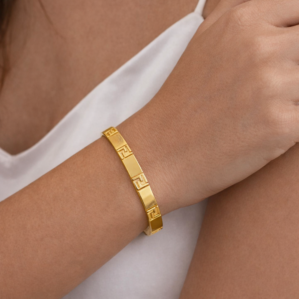 BRAZALETE F LOGOS GOLD